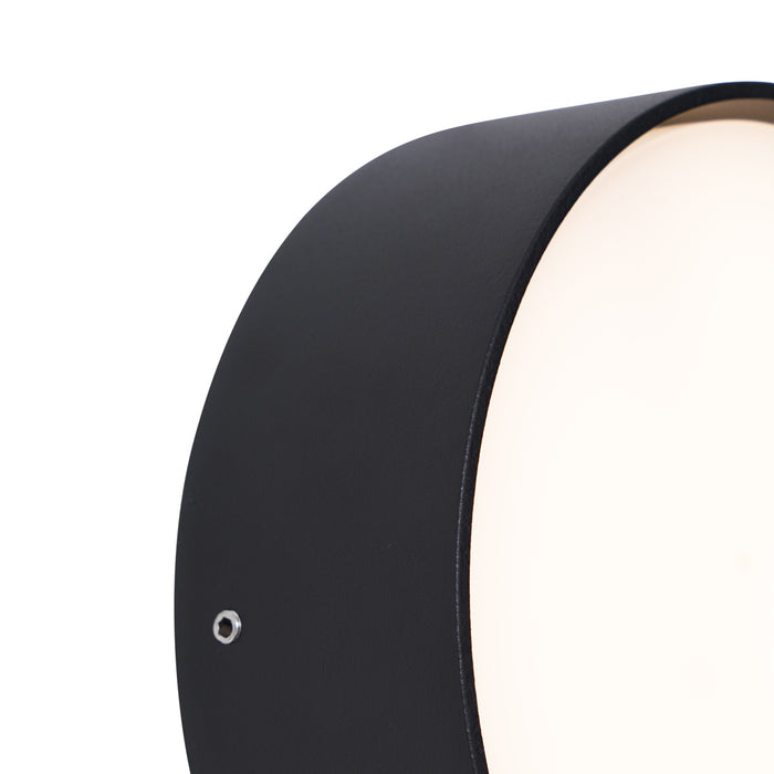 QAZQA Moderne buiten wandlamp zwart incl. LED IP65 - Dop