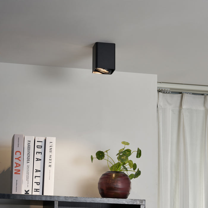 QAZQA Design opbouwspot zwart GU10 70mm draai- en kantelbaar - Vox