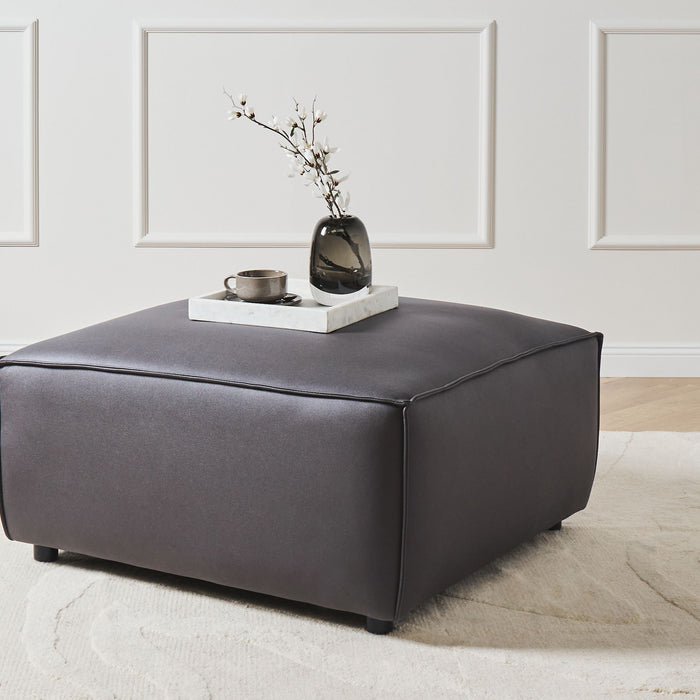 Beliani - BRANDE - Ottomaan - Zwart - Kunstleer