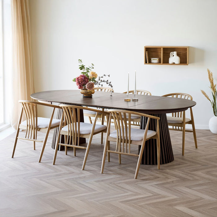 House Nordic Osaka Gerookt Eiken Eettafel Uitschuifbaar Ø120 - 240 cm