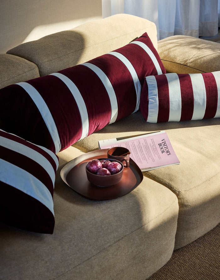 Essenza Bell Rolkussen 22x50 cm - Mauve Wine