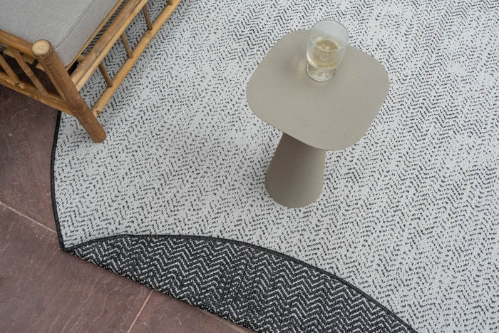 Eva Interior Buitenkleed Dahl Ovaal - Zwart - Dubbelzijdig