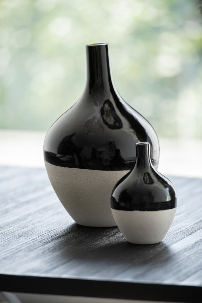 J-Line vaas Iva - porselein - zwart|wit - small - Ø 11.5 cm
