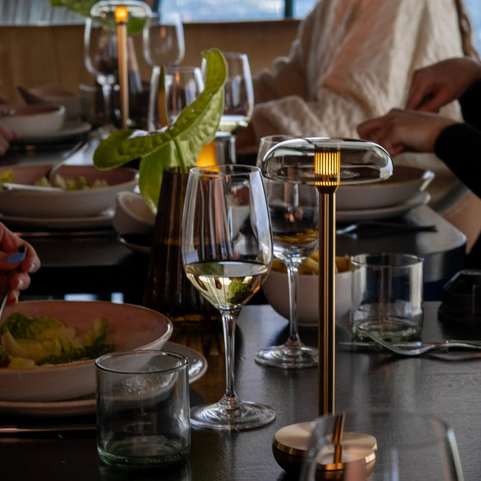 Humble Air Oplaadbare Tafellamp - Gold Smoked