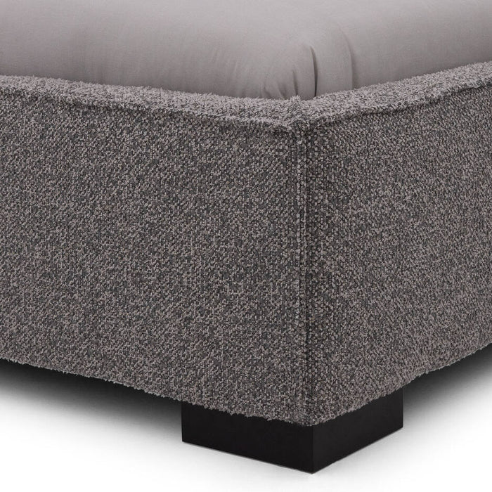 Goossens Bedframe Switch - 180 x 210 - Ahenk 5401 grijs - Bouclé