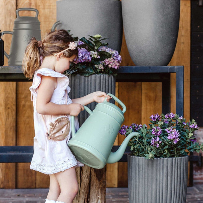 Xala Lungo gieter lichtgrijs