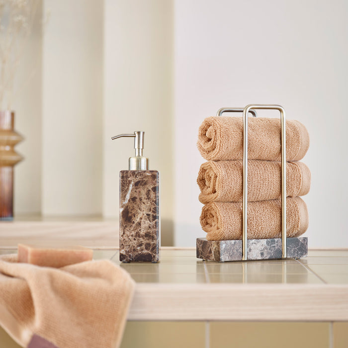 301000-x1.jpg (1118196)