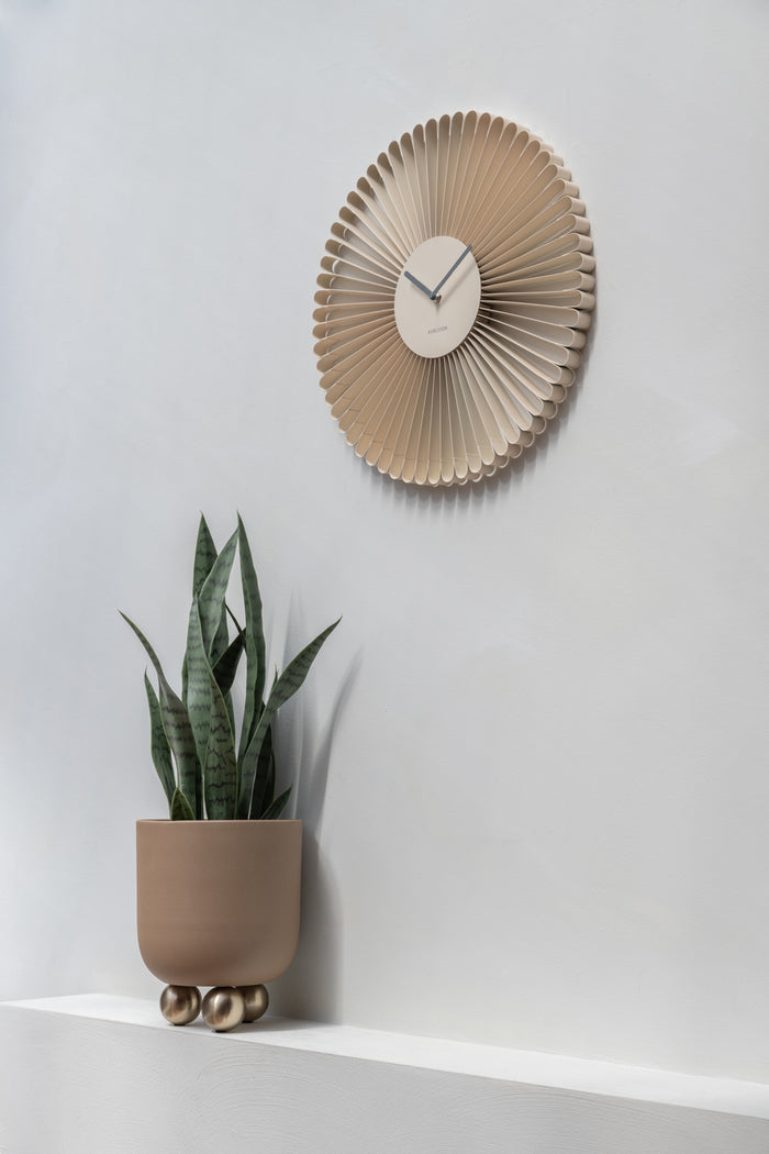 Karlsson - Wall Clock Cascara