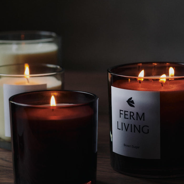 Ferm Living Vitto Geurkaars - Ø 12 cm - Dark Grape