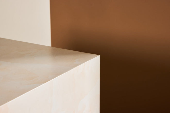 Rebellenclub Tusani Salontafel - 40 x 40 cm - Beige Marmerlook