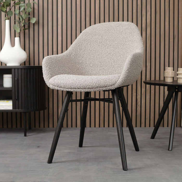 Nolon Nena-Mae Eetkamerstoel Bouclé Taupe - Zwarte Houten Poten