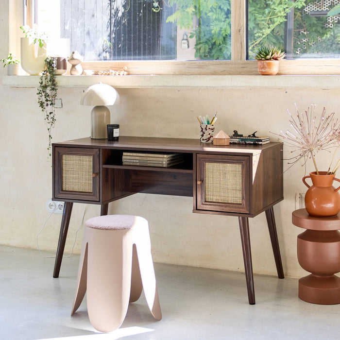 sweeek - Bureau decor hout en vlechtwerk 2 deuren