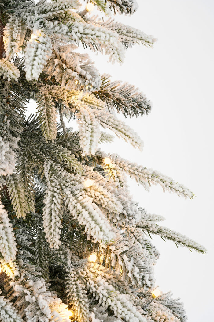 Black Box Trees Lodge Kunstkerstboom met Verlichting - H155 x Ø48 cm