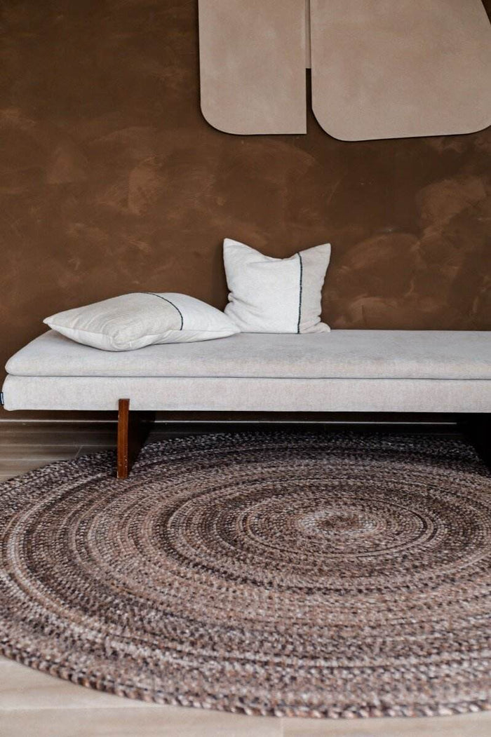 Interieur05 Rond wollen vloerkleed Gapo Donkerbruin gemeleerd