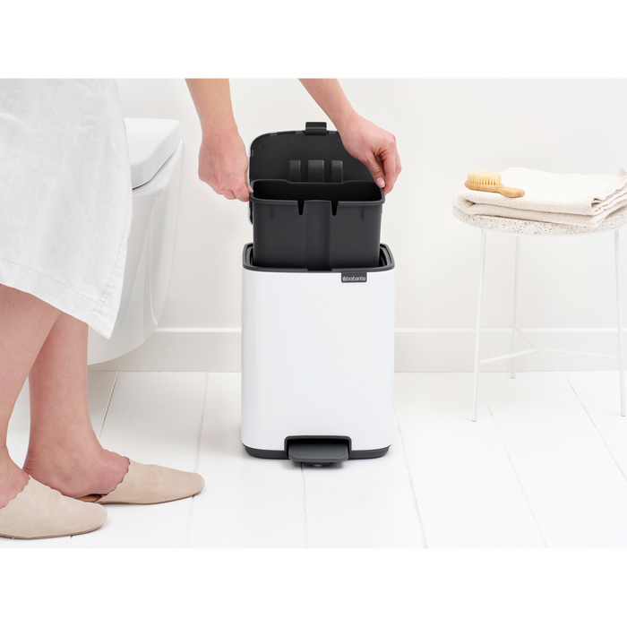 Brabantia Bo Pedaalemmer 7L, kunststof binnenemmer - White