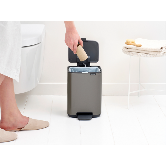 Brabantia Bo Pedaalemmer 4L, kunststof binnenemmer - Platinum