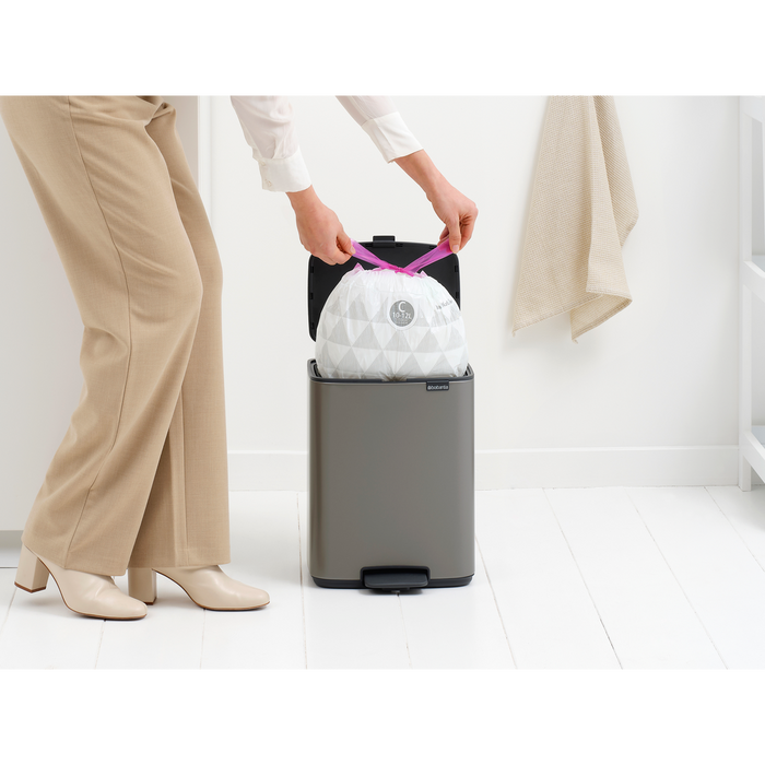 Brabantia Bo Pedaalemmer 12L, kunststof binnenemmer - Platinum