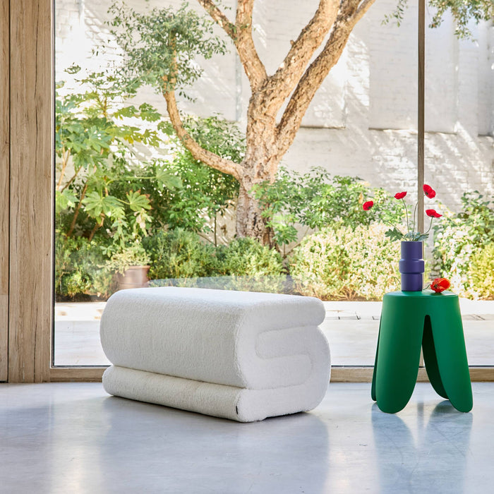 sweeek - Designbank boucléstof 1-2 zitplaatsen