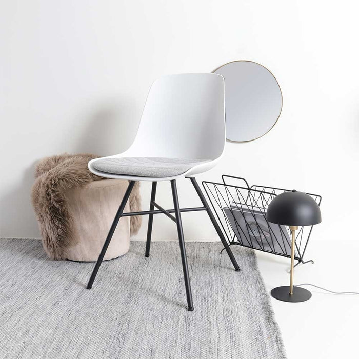 Nolon Noa-Liv Eetkamerstoel Wit - Lichtgrijs Kussen - Zwart Onderstel