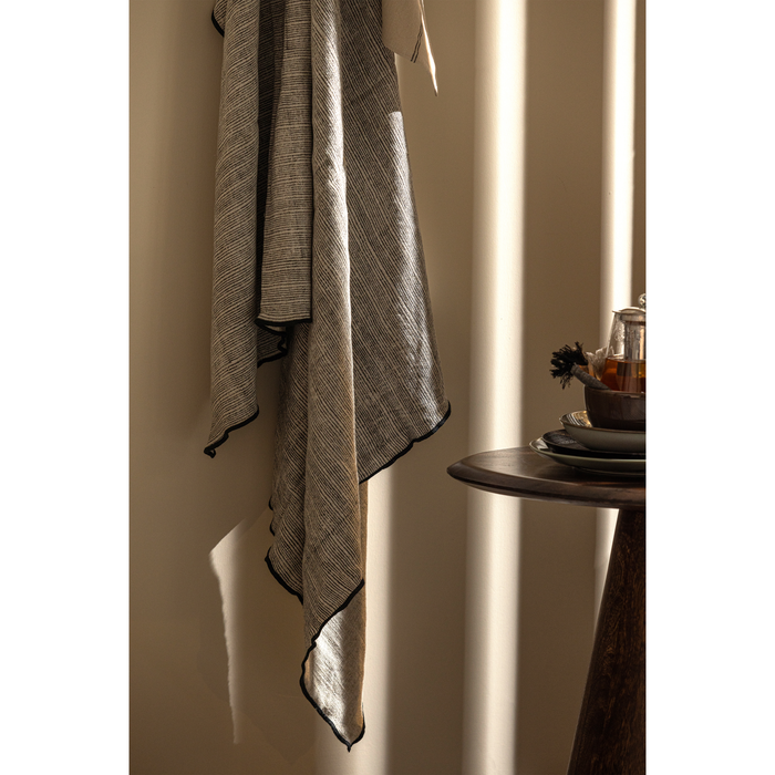 WOOOD Unique Plaid - Viscose|Linnen - Zwart|Off White - 53x49x48