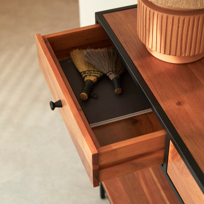 Tikamoon - Agra - Massief acacia en metalen bijzettafel