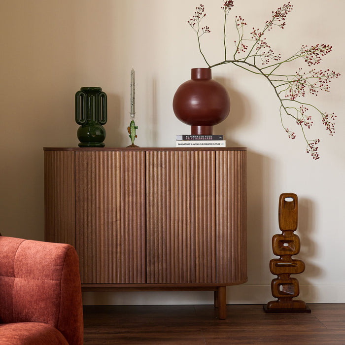 by fonQ Freya Dressoir - Walnoot