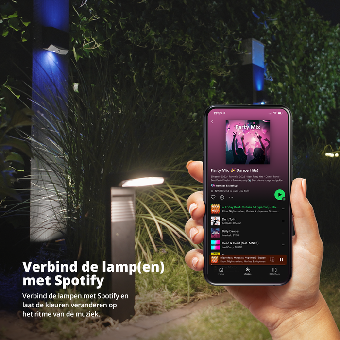 FlinQ Priklamp Gaia Zwart Solar Smart Sensor RGB & Wit Licht 2 Stuks