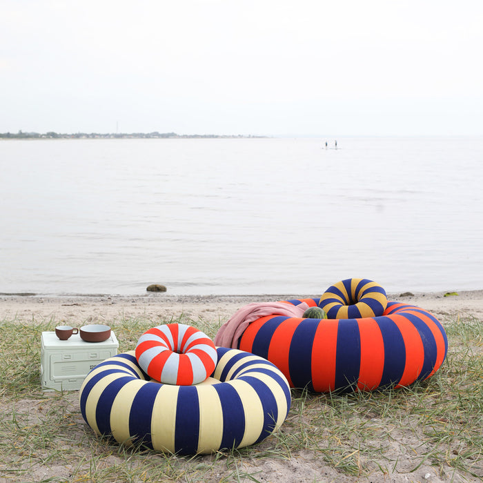Studio About Float Sierkussen - Blue / Red