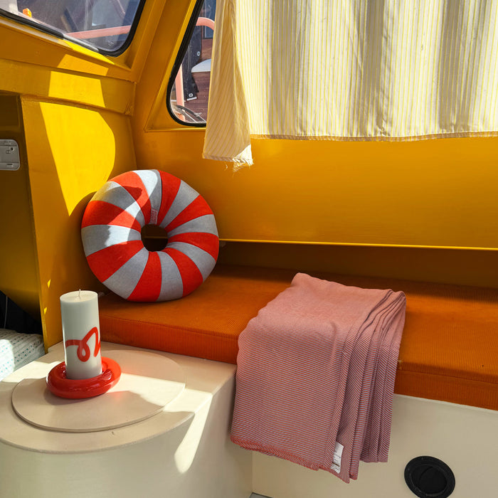 Studio About Float Sierkussen - Blue / Red