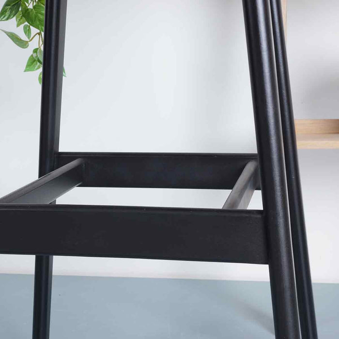 Bosse & Bo Bonn houten barkruk zwart gebeitst - 77 cm