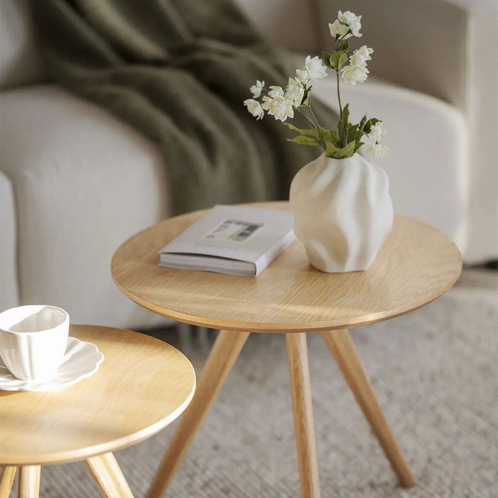 Rowico Home Yumi Set van 2 Ronde Houten Bijzettafels - Naturel