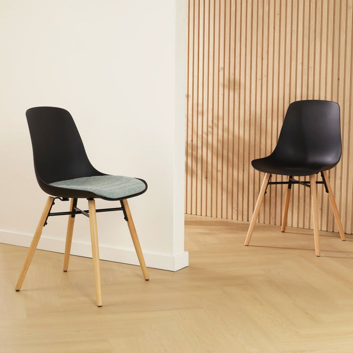 Nolon Nena-Liv Eetkamerstoel Zwart - Zacht Groen Kussen - Houten Poten