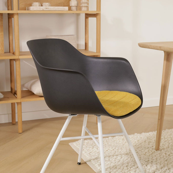 Nolon Noa-Liz Eetkamerstoel Zwart - Okergeel Kussen - Witte Poten