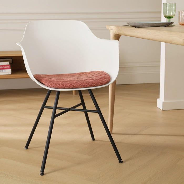 Nolon Noa-Liz Eetkamerstoel Wit - Terracotta Kussen - Zwarte Poten