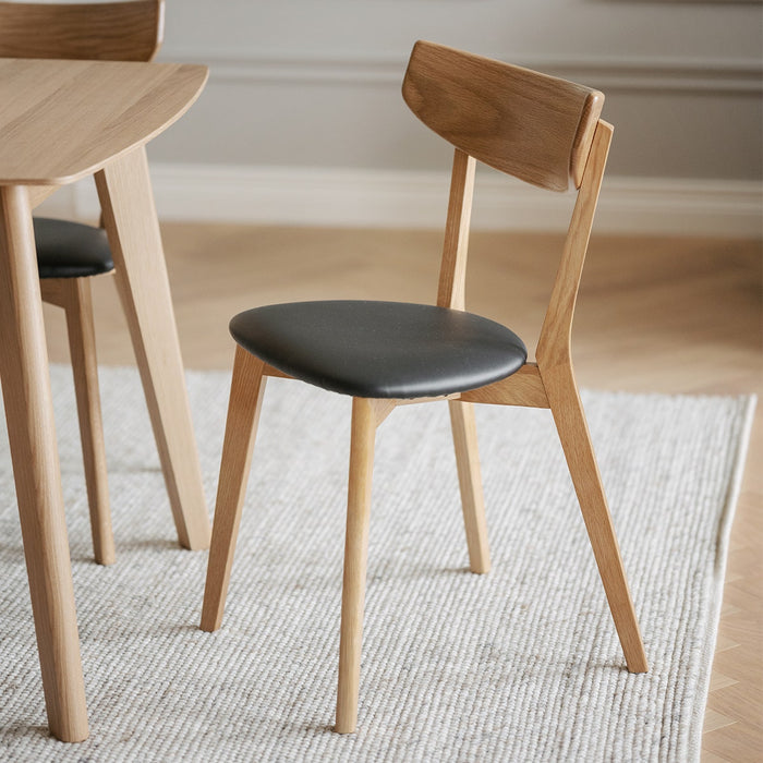 Rowico Home Ami Eikenhouten Eetkamerstoel Naturel - Zwart Zitkussen