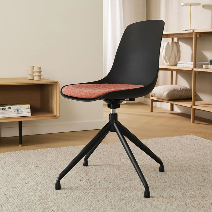 Nolon Nola-Liv Eetkamerstoel Zwart - Terracotta - Draaibaar - Zwart