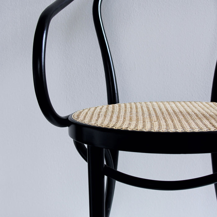 Fameg Venice No. 9 Eetkamerstoel Zwart - Armleuning - Rotan Zitting