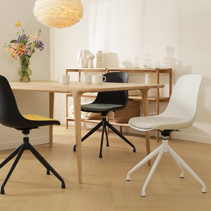 Nolon Nola-Liv Eetkamerstoel Wit - Beige - Draaibaar - Zwart
