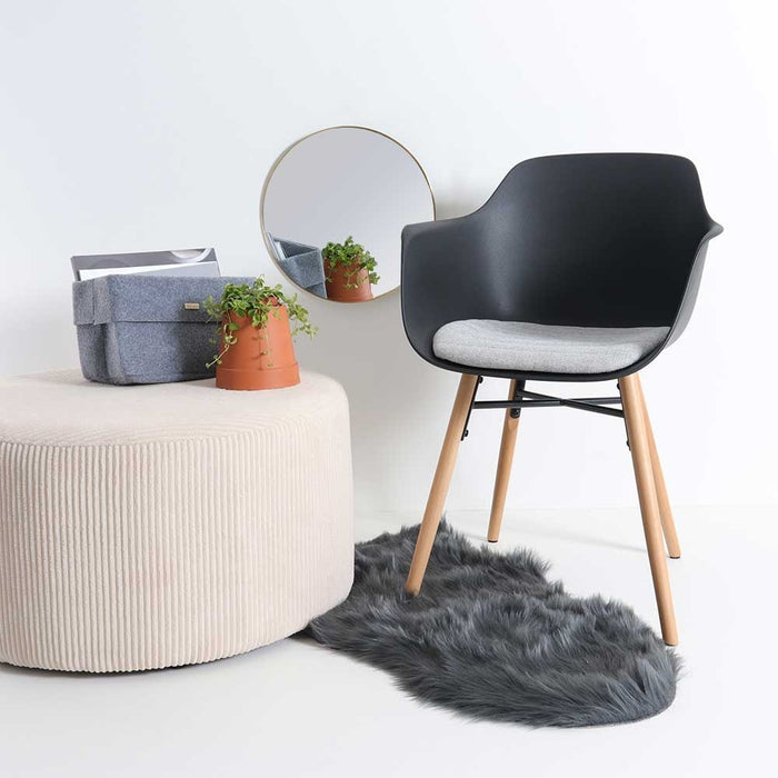 Nolon Nena-Liz Eetkamerstoel Zwart - Armleuning - Lichtgrijs Kussen