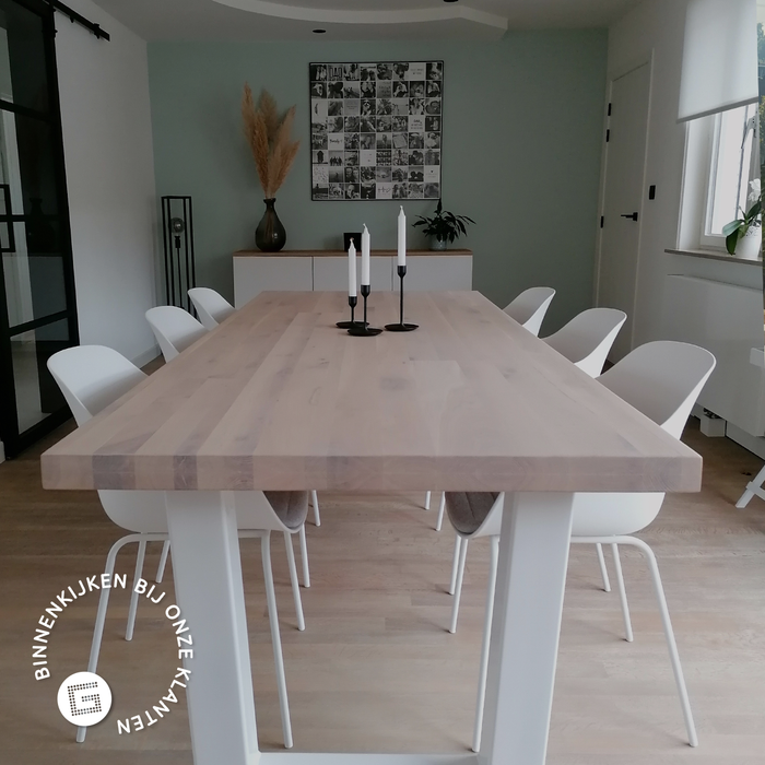 Nolon Nora-Liz Eetkamerstoel Zwart - Beige Kussen - Zwarte Poten