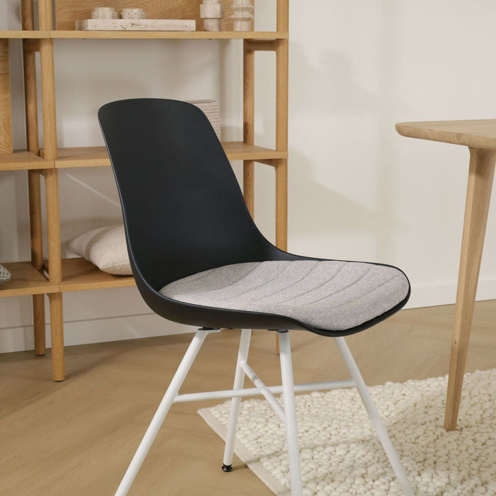 Nolon Noa-Liv Eetkamerstoel Zwart - Lichtgrijs Kussen - Witte Poten
