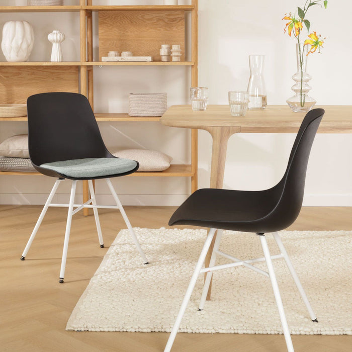 Nolon Noa-Liv Eetkamerstoel Zwart - Zacht Groen Kussen - Witte Poten