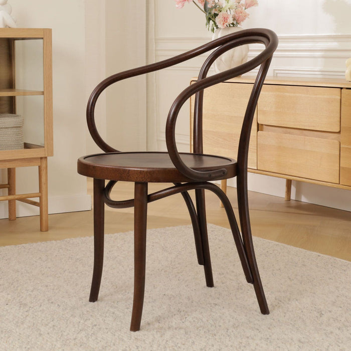 Fameg Venice No.9 Houten Eetkamerstoel Walnoot - Met Armleuning