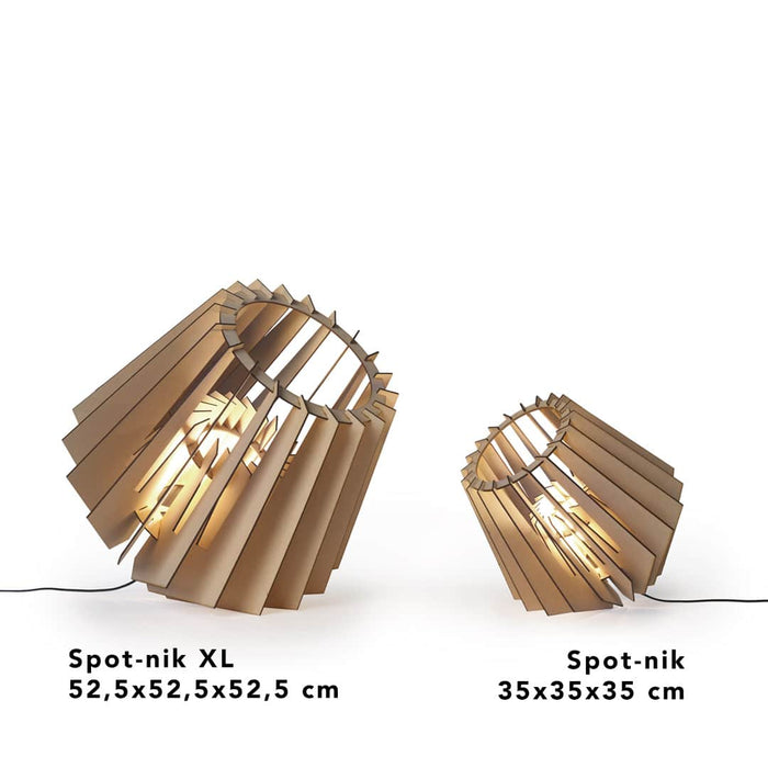 Van Tjalle en Jasper Spot-nik XL vloerlamp - Black