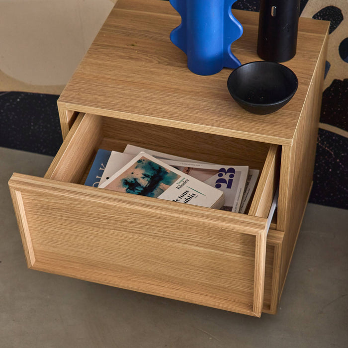 sweeek - Nachtkastje houtlook 2 lades