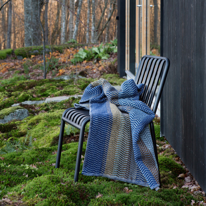 Røros Tweed Fri Plaid - November View