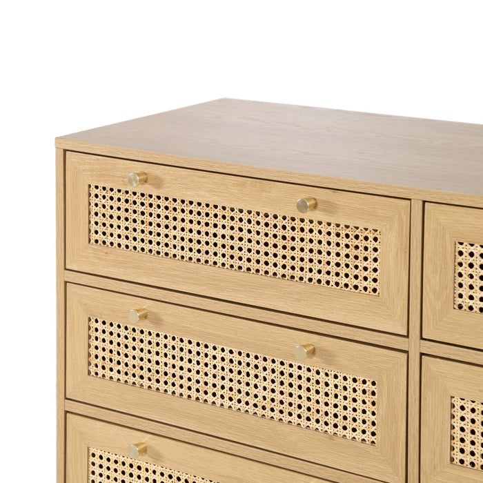 sweeek - Ladekast dressoir houteffect en vlechtwerk 6 laden