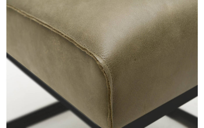 Goossens Eetkamerstoel Tomleuning - Leder zonder armleuning