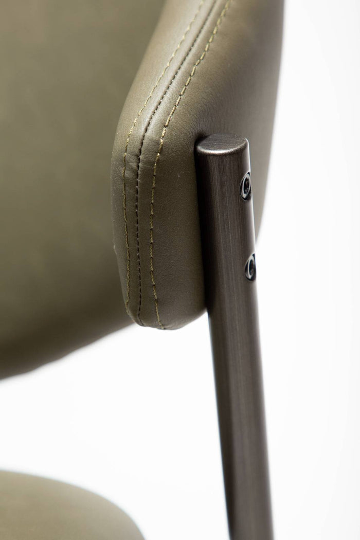 Dan-Form Zone Oljifgroen Eetkamerstoel Kunstleer set van 2