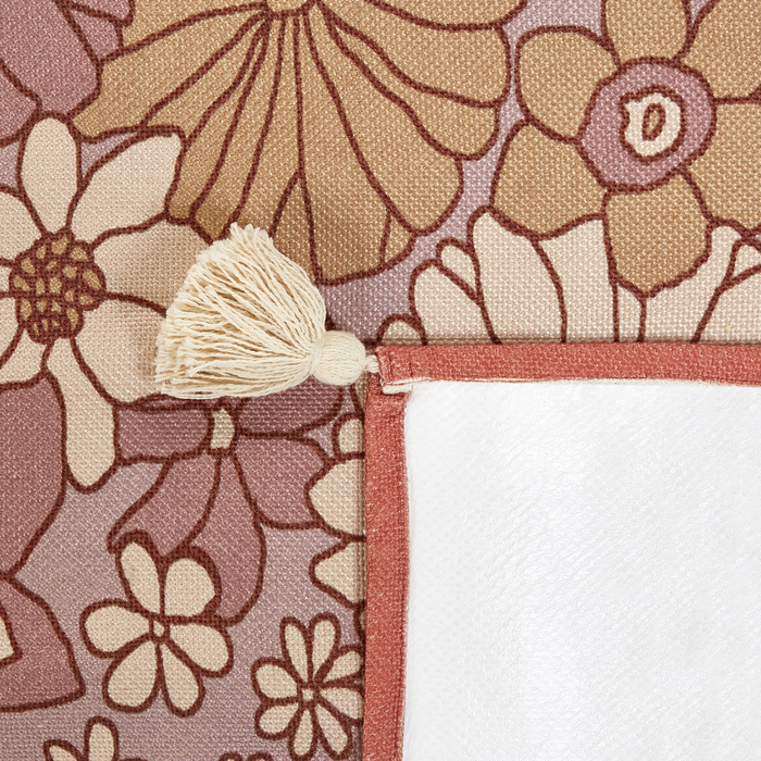 Beliani - LASHARI - Picknickkleed - Perzik - 150 x 200 cm - Polyester